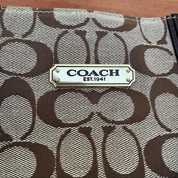 Authentic Coach Purse - Picture 5 of 6